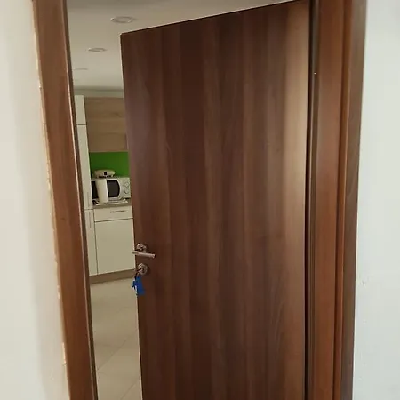 Apartma Tina Apartament *
