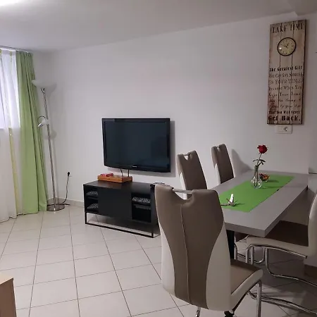 Apartma Tina Koper